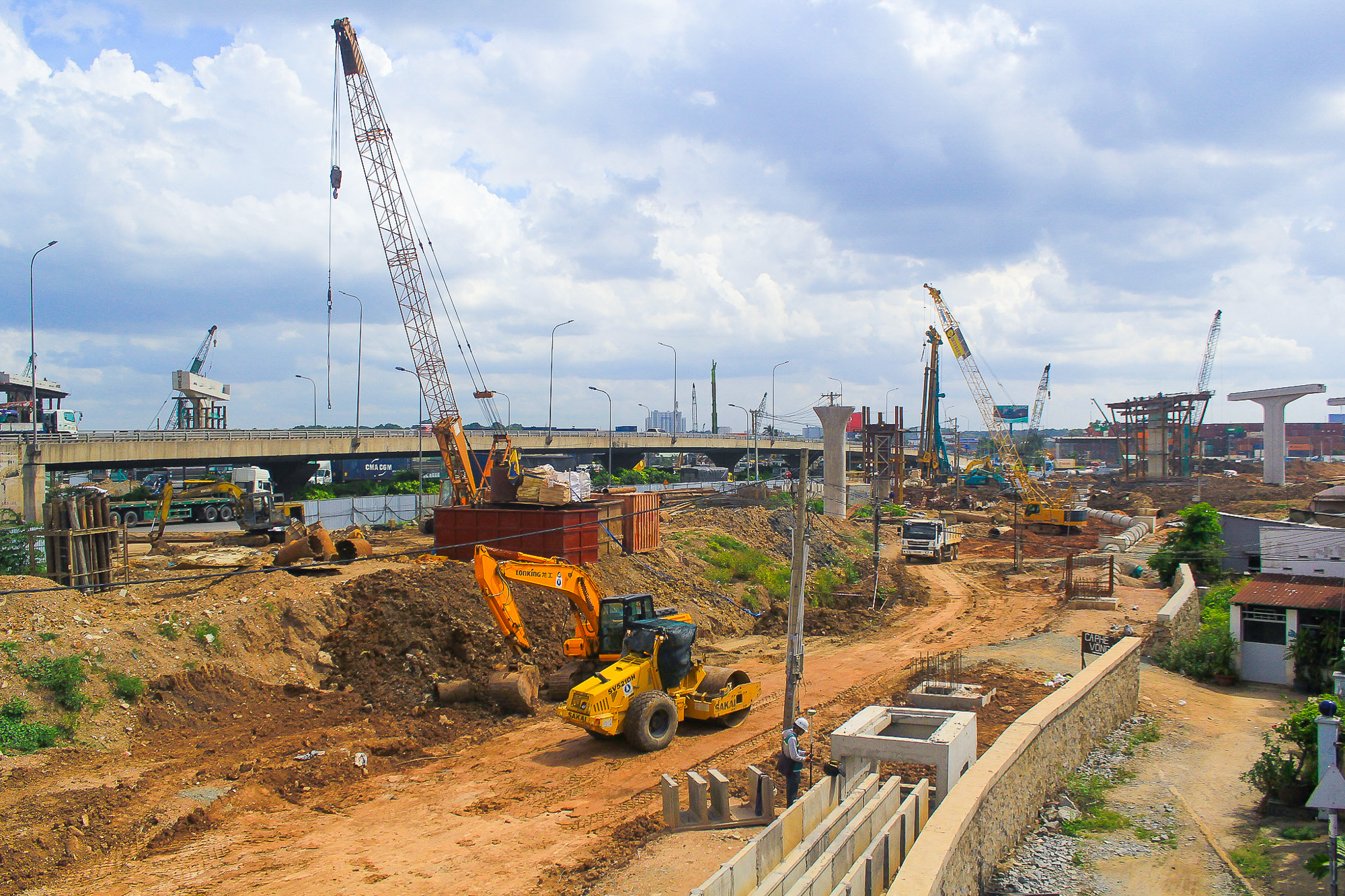 Toàn cảnh nút giao phức tạp nhất vành đai 3, nằm ở giao điểm của trung tâm hành chính mới tỉnh Đồng Nai, dự án 72.000 tỷ của Sun Group, đại đô thị của Vinhomes- Ảnh 3.