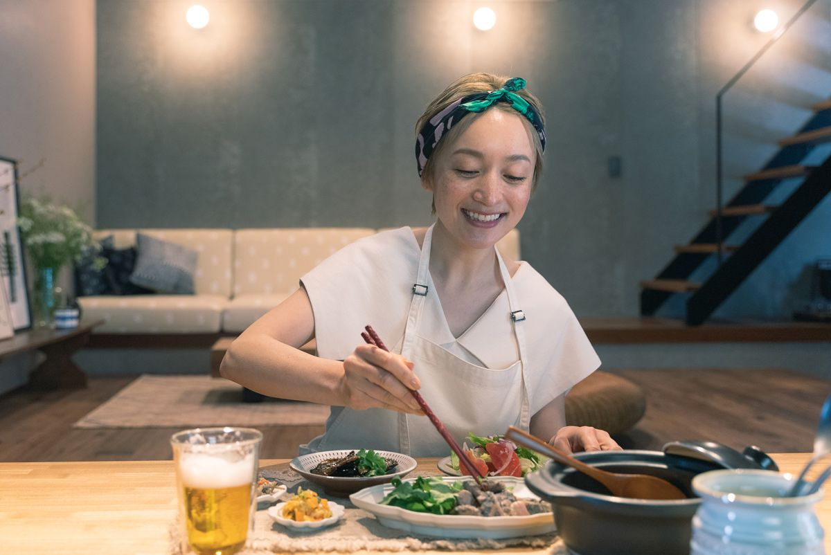 Mẹ Hà Nội chia sẻ: Cắt 3 thói quen bếp núc tưởng nhỏ, tôi tiết kiệm được cả triệu đồng mỗi tháng- Ảnh 1.