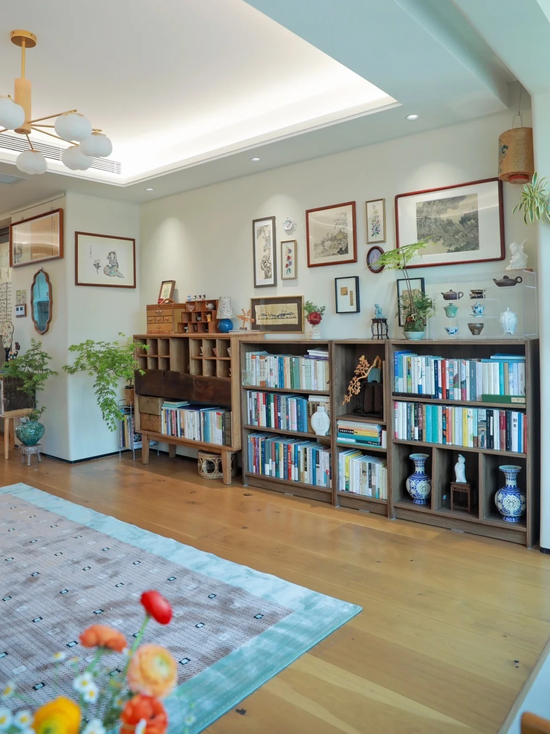 Căn nhà của vị giáo sư sống thọ 101 tuổi: Nhìn góc nào cũng bình yên, đầy mùi tri thức!- Ảnh 8.