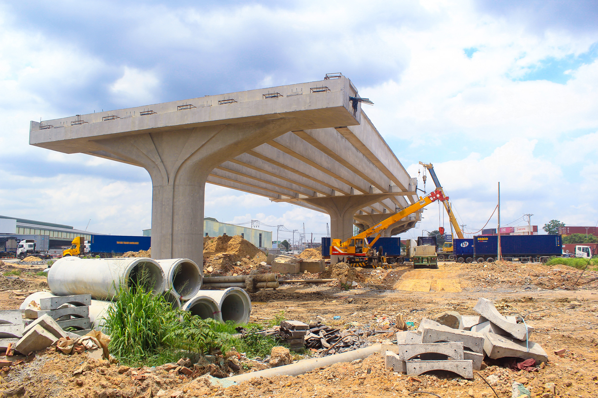 Toàn cảnh nút giao phức tạp nhất vành đai 3, nằm ở giao điểm của trung tâm hành chính mới tỉnh Đồng Nai, dự án 72.000 tỷ của Sun Group, đại đô thị của Vinhomes- Ảnh 7.
