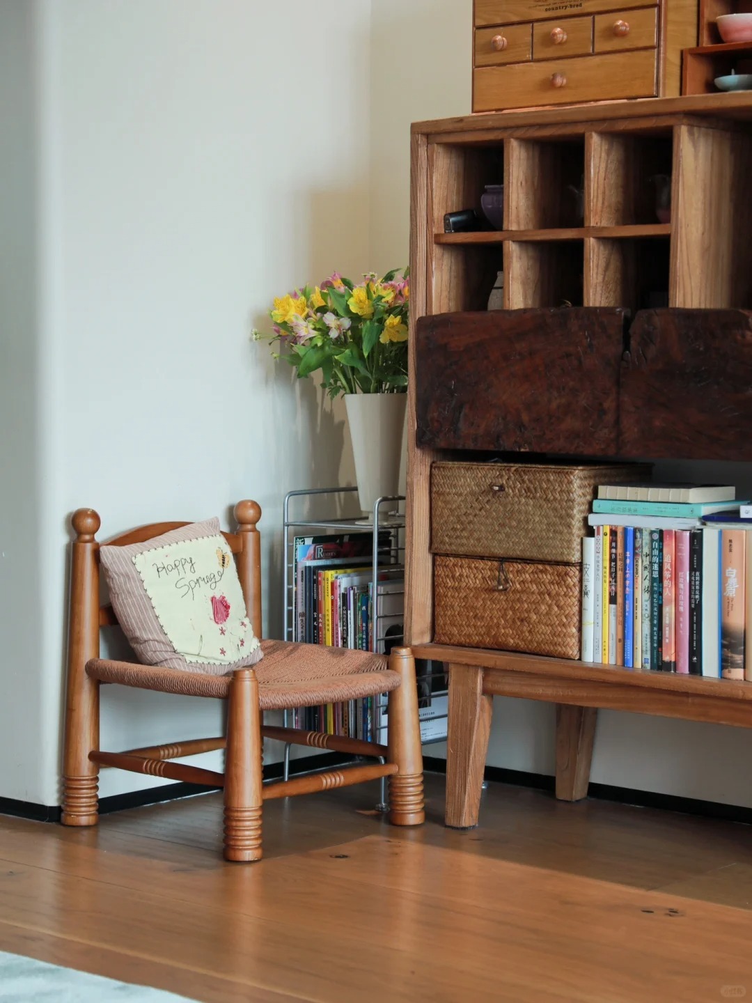 Căn nhà của vị giáo sư sống thọ 101 tuổi: Nhìn góc nào cũng bình yên, đầy mùi tri thức!- Ảnh 5.