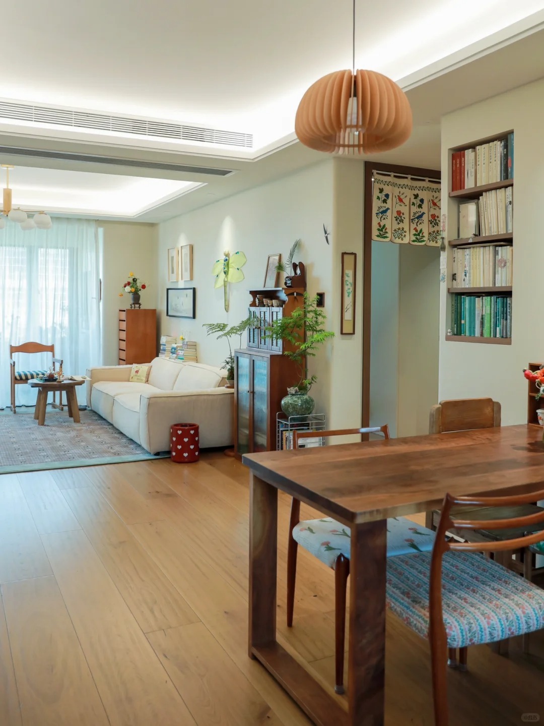 Căn nhà của vị giáo sư sống thọ 101 tuổi: Nhìn góc nào cũng bình yên, đầy mùi tri thức!- Ảnh 19.