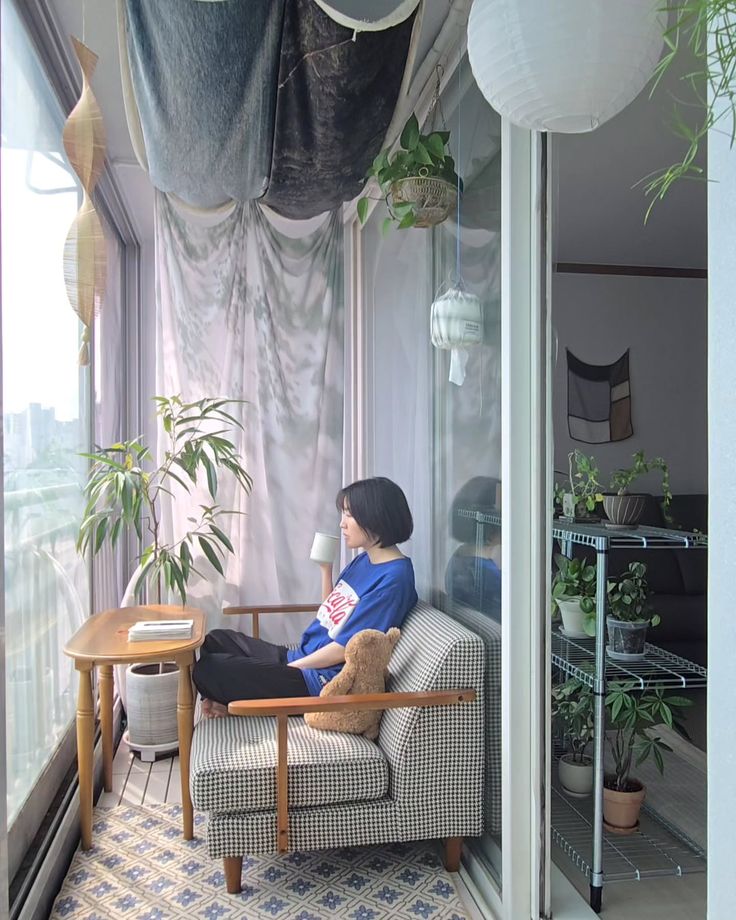Tôi sống tối giản trong 1 năm: Không còn thấu chi, không còn tích trữ – và tài chính của tôi đã ổn định hơn bao giờ hết