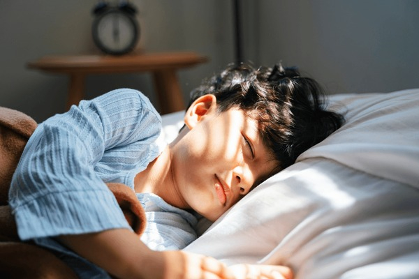 Không hề mê tín: Phòng ngủ của con, xin đừng đưa vào 3 thứ này- Ảnh 1.