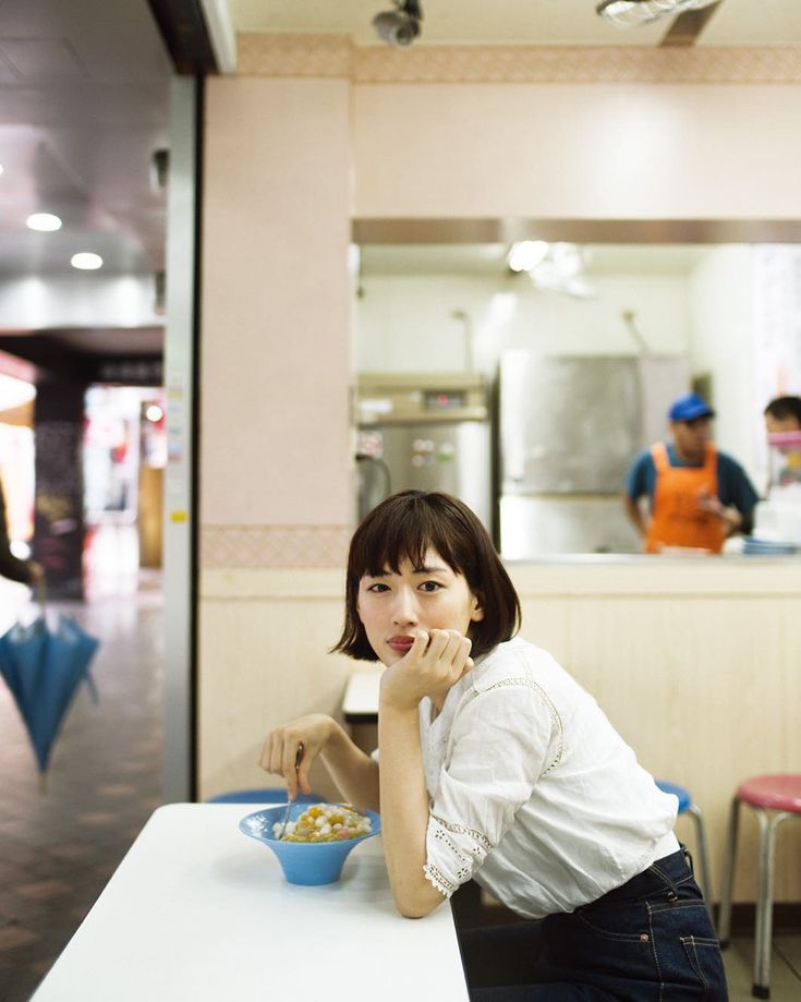 Giải ngố tài chính: “Tôi không cần tiết kiệm thêm, tôi cần bớt tiêu sai” - Tư duy quản lý tiền hiệu quả mà nhiều người đang bỏ lỡ- Ảnh 1.