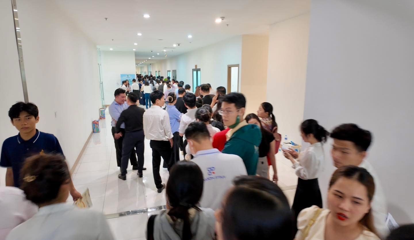 Giải mã "cơn sốt" mua nhà thấp tầng Vinhomes từ 1 tỷ đồng, suất đầu tư chỉ bằng căn hộ chung cư