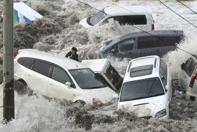 14 năm sau thảm họa kép: Nhật Bản vẫn sống trong cơn ác mộng về địa chấn, 27.615 người chưa thể trở về nhà và những tiên tri đầy ám ảnh- Ảnh 6.