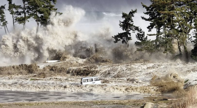 14 năm sau thảm họa kép: Nhật Bản vẫn sống trong cơn ác mộng về địa chấn, 27.615 người chưa thể trở về nhà và những tiên tri đầy ám ảnh- Ảnh 5.