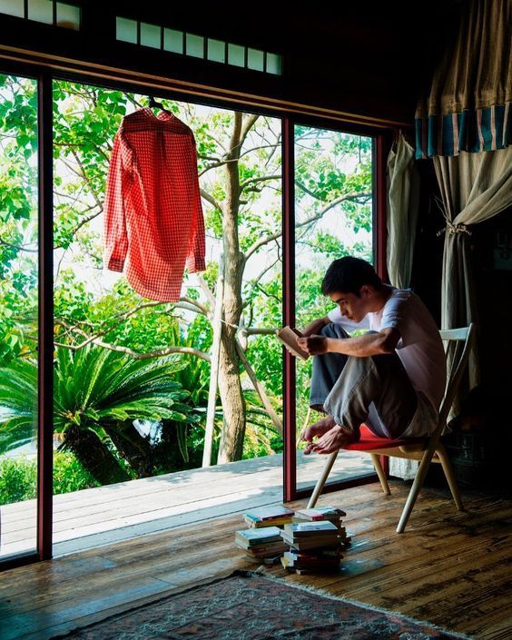 Nhận được điểm thi đại học, nam sinh khoá trái cửa phòng: Mẹ gọi thợ mở ra thì oà khóc- Ảnh 2.