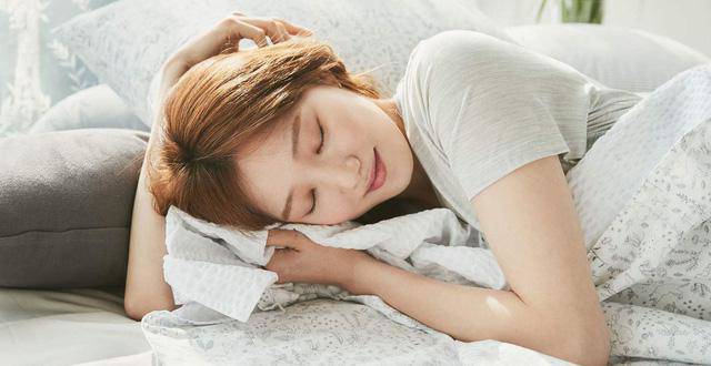 Ngủ đúng giờ này, mạch máu sẽ biết ơn bạn suốt đời, tim mạch yên tâm giảm nguy cơ bệnh tật thấp nhất- Ảnh 2. Ngủ đúng giờ này, mạch máu sẽ biết ơn bạn suốt đời, tim mạch yên tâm giảm nguy cơ bệnh tật thấp nhất- Ảnh 2.