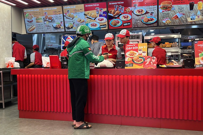 Muôn mặt nghề giao hàng (*): Cần mở rộng mạng lưới an sinh- Ảnh 1.