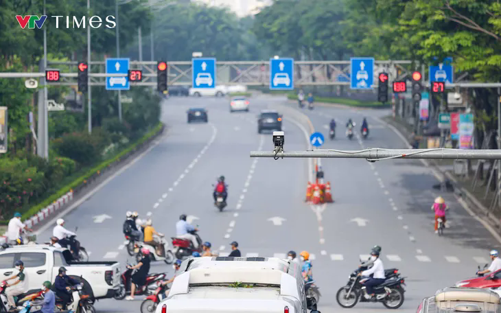 Tuyến đường Võ Chí Công sẽ chính thức phân làn giao thông từ ngày 9/7- Ảnh 1. Tuyến đường Võ Chí Công sẽ chính thức phân làn giao thông từ ngày 9/7- Ảnh 1.
