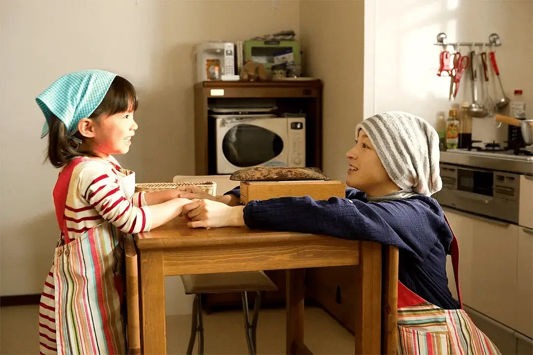 Mẹ ung thư ép con gái 4 tuổi học nấu ăn, 17 năm sau, cuộc sống của cô bé giờ ra sao?- Ảnh 9.