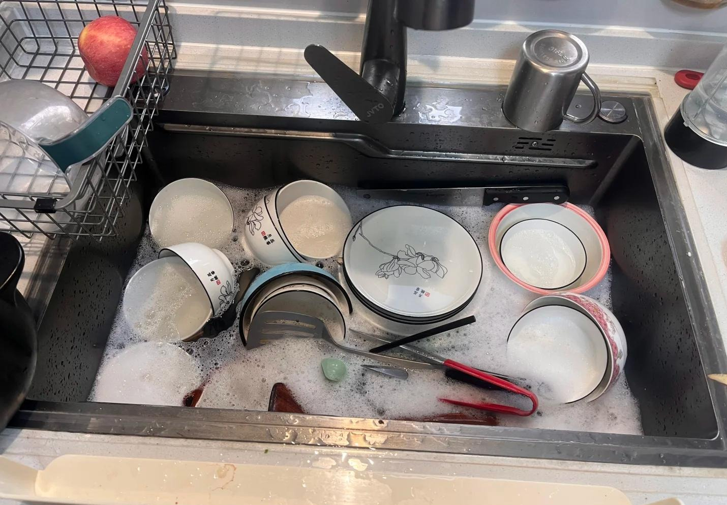 6 thói quen rửa bát "rước họa vào thân", rất nhiều nhà đang mắc phải! - Ảnh 2. 6 thói quen rửa bát "rước họa vào thân", rất nhiều nhà đang mắc phải! - Ảnh 2.