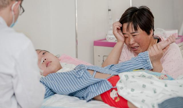 Bé trai 9 tuổi đã bị xơ gan, bác sĩ khuyến cáo thay đổi 1 điều trong ăn uống nhưng cha mẹ  bỏ qua khiến bệnh càng nặng- Ảnh 4.