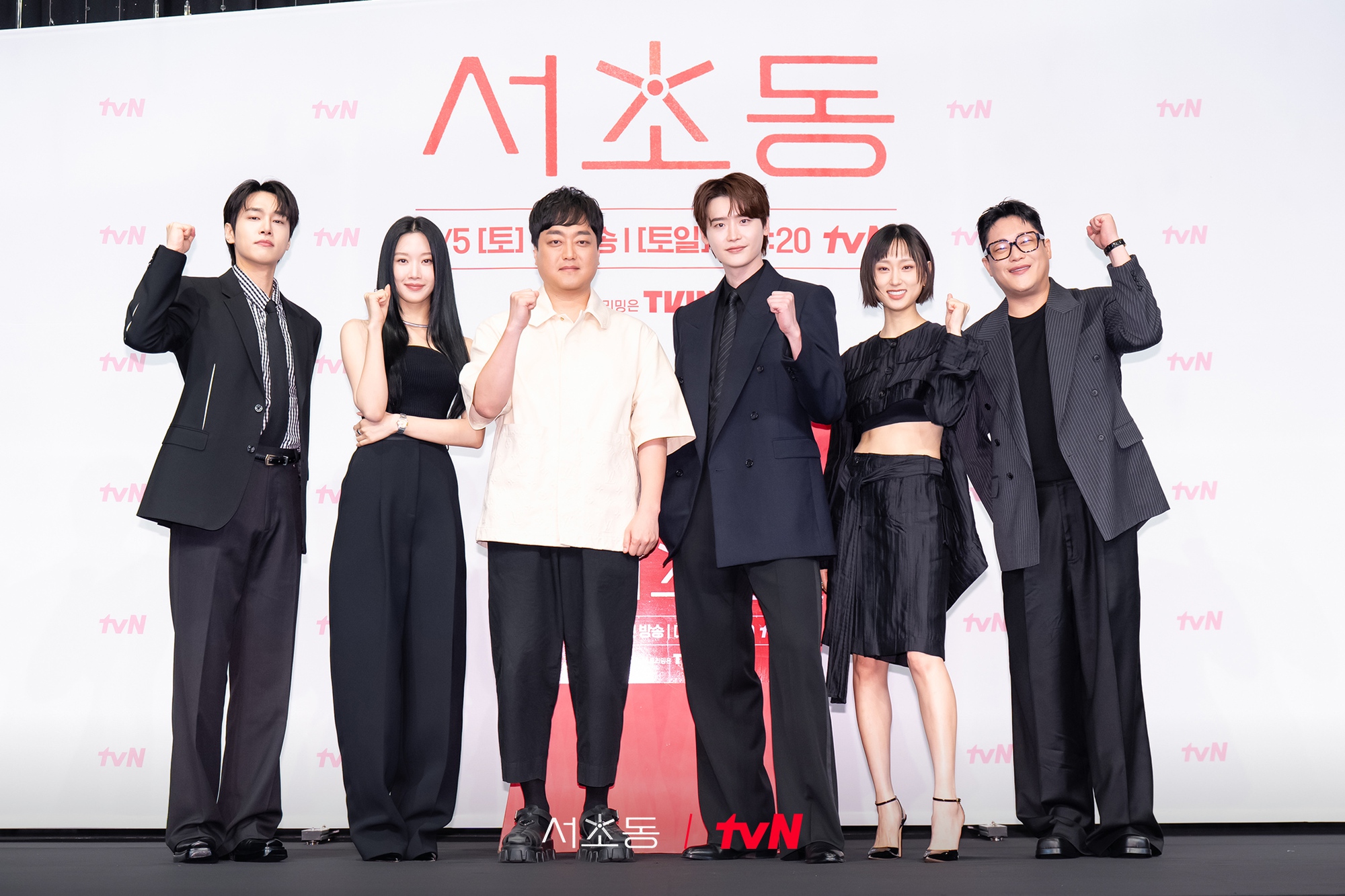 Cả showbiz phải chịu thua khi tiểu thư tài phiệt này lên đồ, siêu sang từ phim đến đời không cần phải diễn