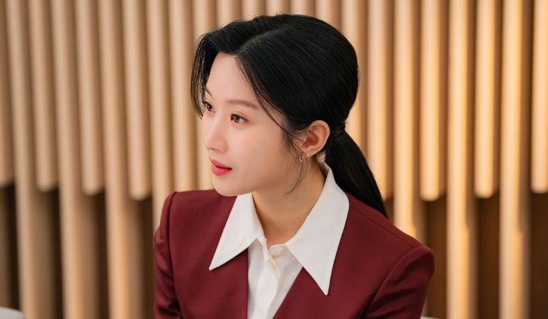 Cả showbiz phải chịu thua khi tiểu thư tài phiệt này lên đồ, siêu sang từ phim đến đời không cần phải diễn
