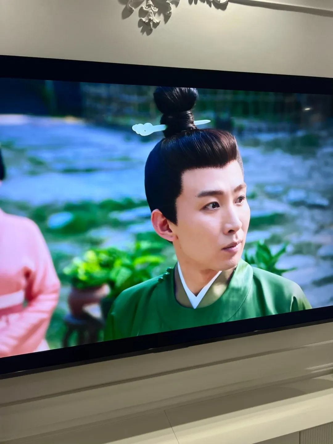 Có tiền cũng né gấp 6 thứ ở phòng khách: Vừa bí bách, vừa vô dụng- Ảnh 13.