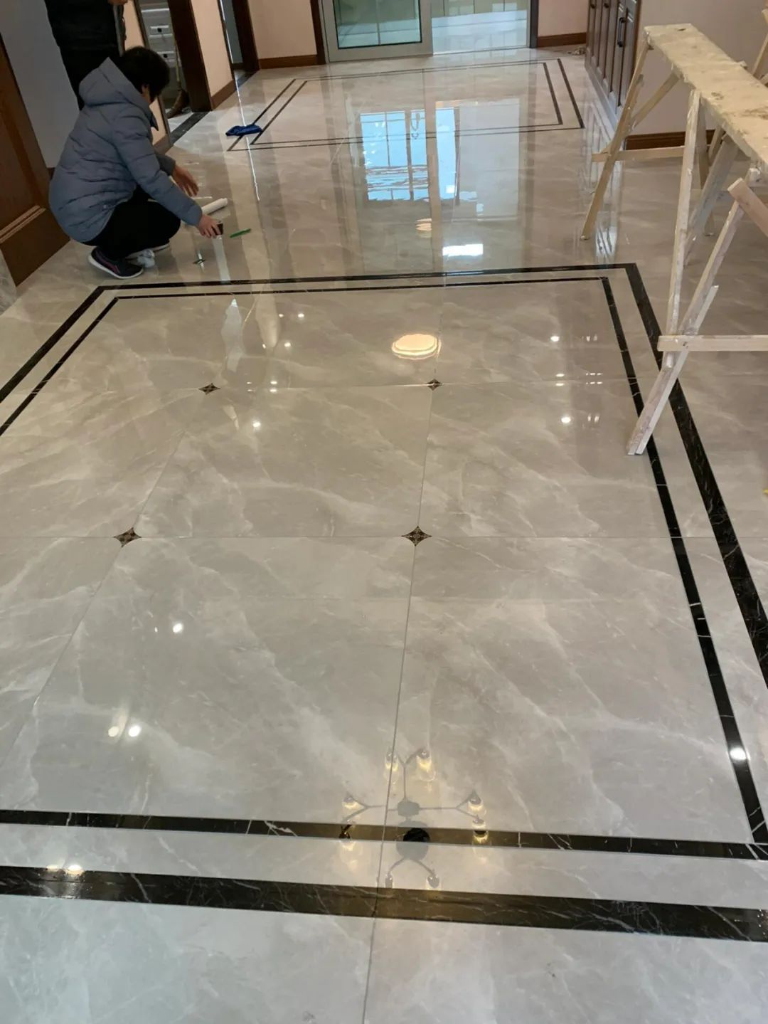 Có tiền cũng né gấp 6 thứ ở phòng khách: Vừa bí bách, vừa vô dụng- Ảnh 4.