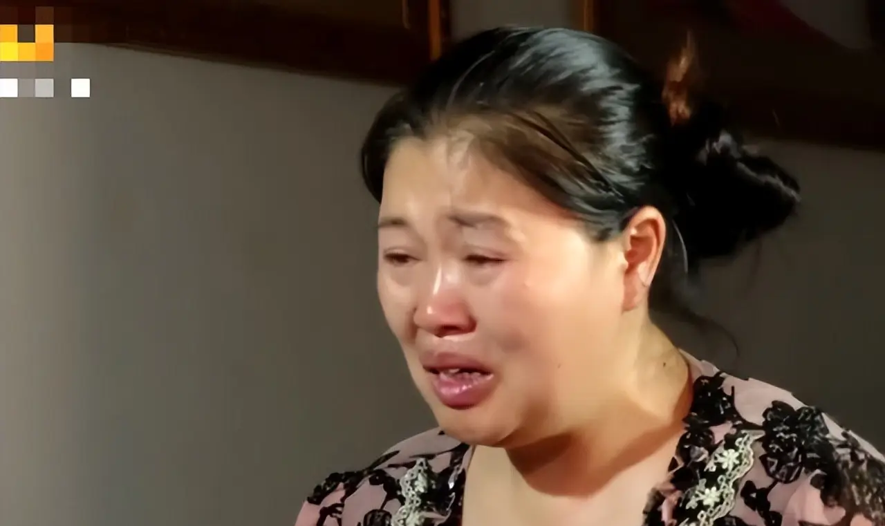 Cô gái bị bắt cóc lúc 3 tuổi, 17 năm sau phát hiện sự thật gây sốc về hàng xóm: Quá đau lòng!- Ảnh 1. Cô gái bị bắt cóc lúc 3 tuổi, 17 năm sau phát hiện sự thật gây sốc về hàng xóm: Quá đau lòng!- Ảnh 1.