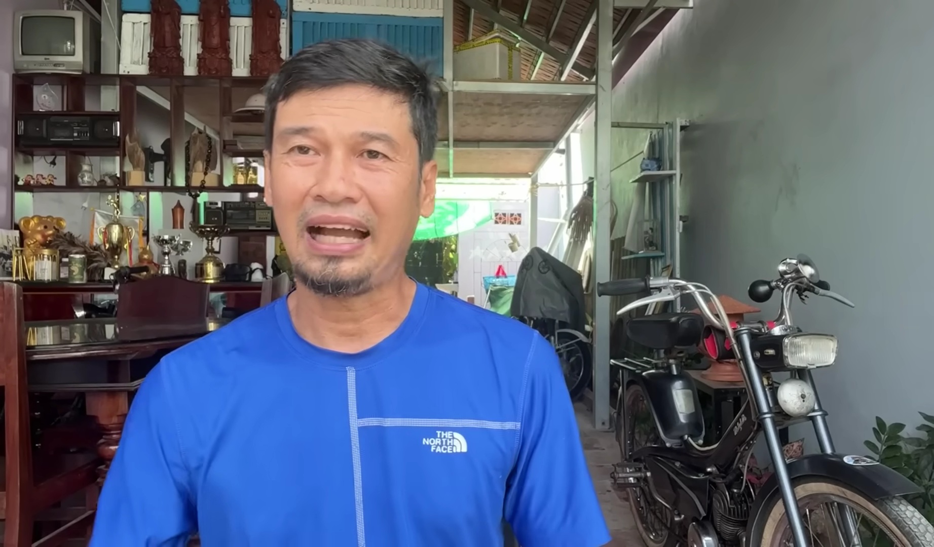 Nam diễn viên được tặng xe: Tôi có dơ cỡ nào cũng không lấy của người giàu 1 đồng