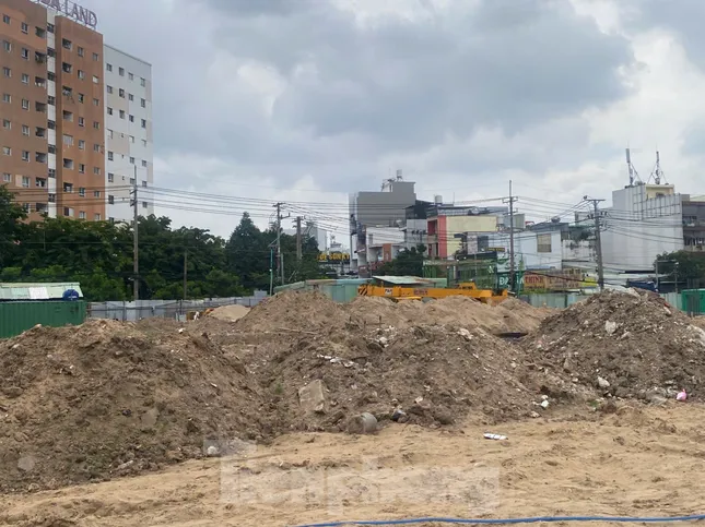 Cận cảnh nghĩa trang lớn nhất TPHCM sắp thành trường học- Ảnh 11.