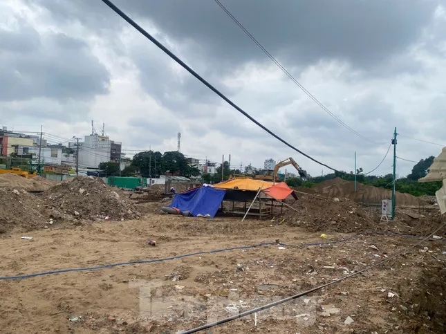 Cận cảnh nghĩa trang lớn nhất TPHCM sắp thành trường học- Ảnh 8.