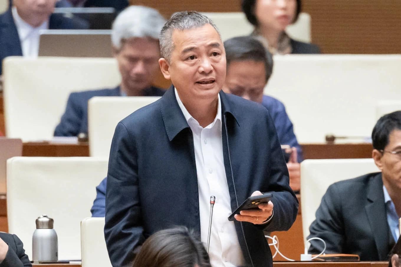 PGS-TS Nguyễn Lân Hiếu chia sẻ ý tưởng cấp cứu ngừng tim- Ảnh 1. PGS-TS Nguyễn Lân Hiếu chia sẻ ý tưởng cấp cứu ngừng tim- Ảnh 1.