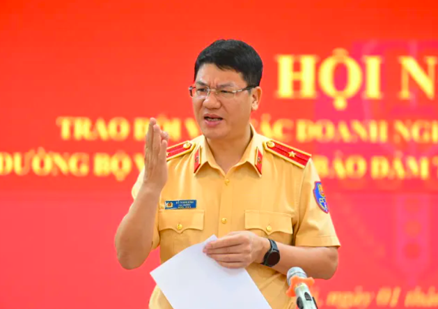 Cục CSGT báo cáo tai nạn giao thông xe tải và xe khách gây chết 2 . 466 Người trong 7 tháng - Ảnh 1. Cục CSGT báo cáo tai nạn giao thông xe tải và xe khách gây chết 2 . 466 Người trong 7 tháng - Ảnh 1.