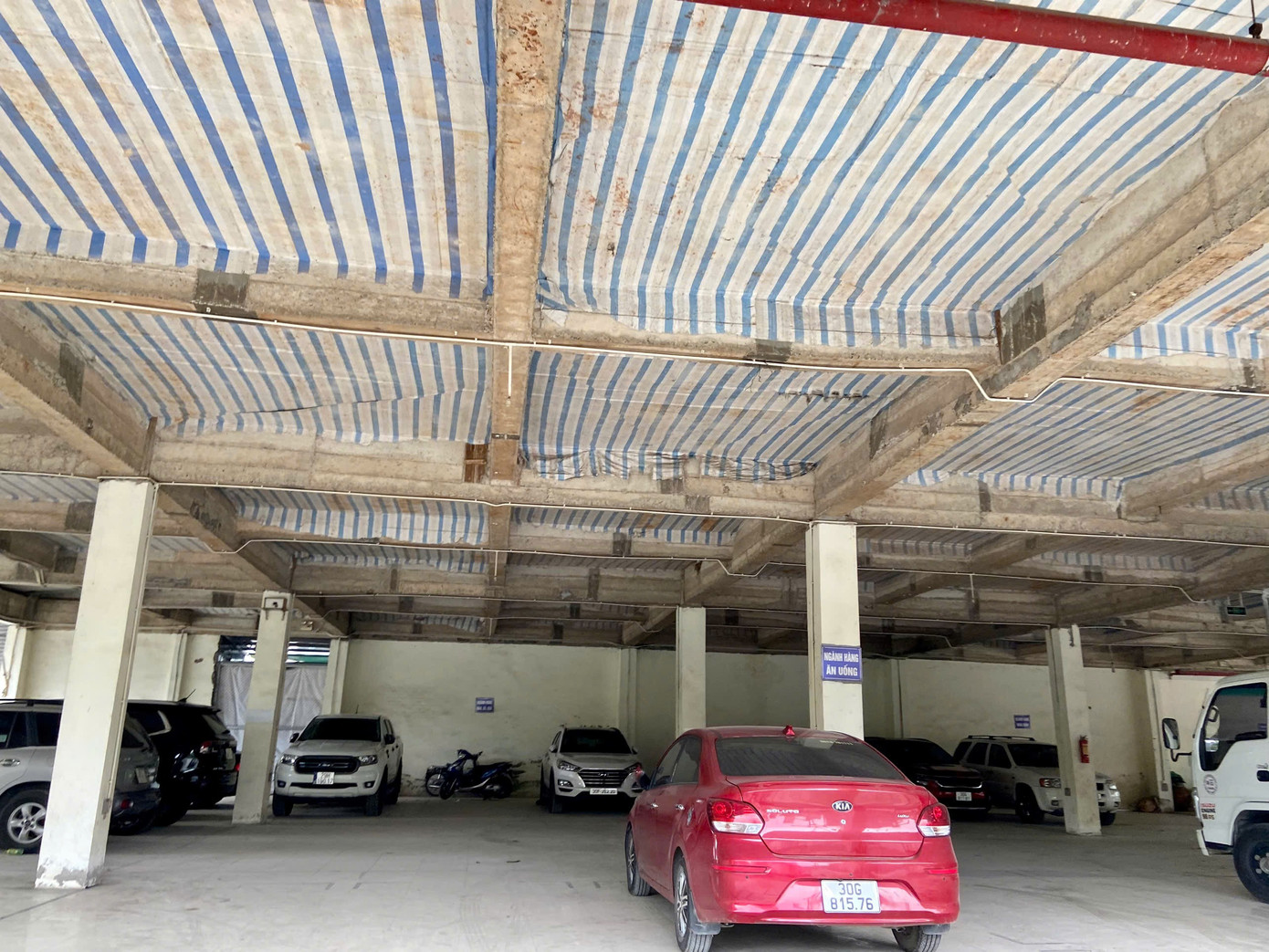 Hoang phí loạt chợ được đầu tư lớn trên đất vàng Hà Nội