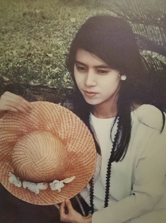 "Nữ hoàng thượng lưu" thị phi nhất nhì showbiz: Kết hôn lúc 19 tuổi vì bị cưỡng ép, trải qua 5 cuộc hôn nhân cuối cùng kết thúc trong cay đắng- Ảnh 1.