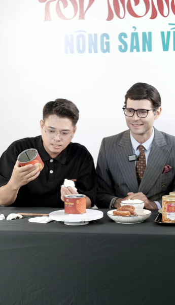 Phạm Thoại bị xoá tên khỏi megalive Top nông sản sau ồn ào vai trò đại sứ- Ảnh 1.