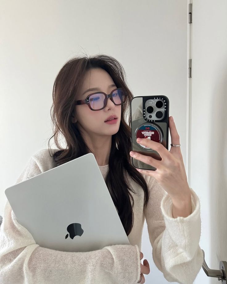 Kiếm 130 triệu/tháng nhưng chi tiêu “khổ không ai bằng”: Cả năm chỉ đi ăn hàng đúng 1 lần, không bao giờ tự bỏ tiền túi ra đi du lịch!- Ảnh 1.