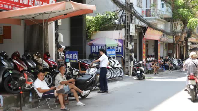 Chợ xe cũ Dịch Vọng đứng trước thách thức chuyển mình- Ảnh 8.