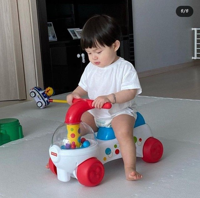 Mẹ trẻ bị chỉ trích là ích kỷ khi nhất quyết không dạy con PHẢI NHƯỜNG NHỊN- Ảnh 2.