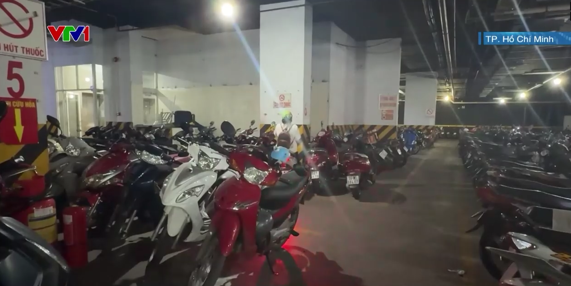 Quy định xe điện ở chung cư tại TP Hồ Chí Minh - Ảnh 1.