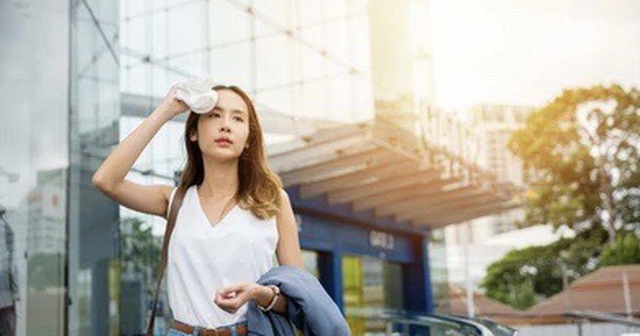 Chuyên gia BV Bạch Mai cảnh báo: Những người dễ gặp biến chứng tim mạch trong thời tiết nắng nóng- Ảnh 2.