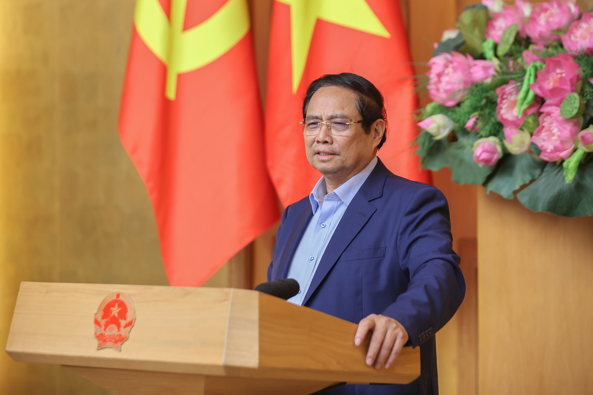 Thủ tướng Phạm Minh Chính: Cần tin tưởng giao việc cho khu vực kinh tế tư nhân- Ảnh 1.