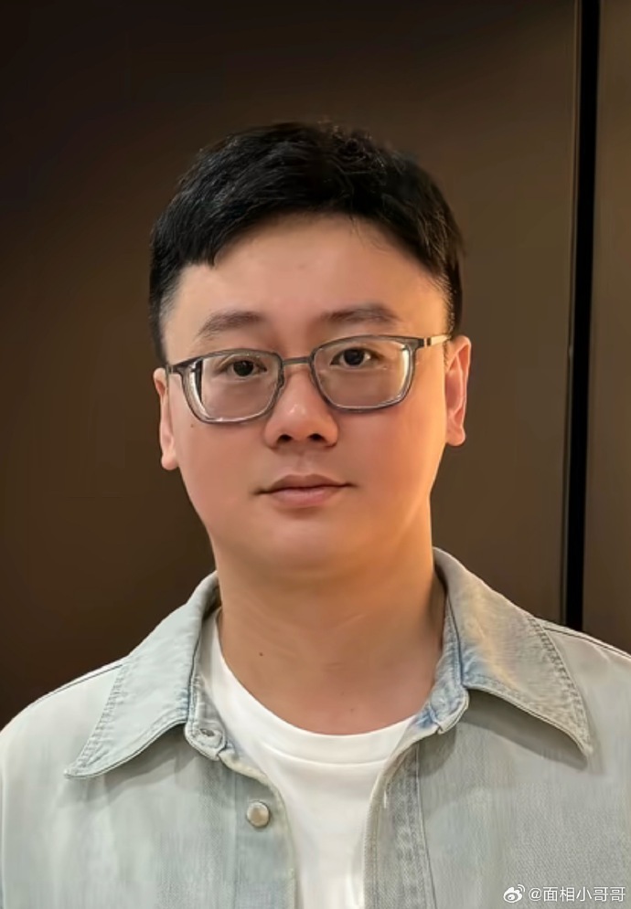 Giới trẻ Trung Quốc mất niềm tin vào cung hoàng đạo sau khi chiêm tinh gia nổi tiếng 19 triệu follower ly hôn- Ảnh 3. Giới trẻ Trung Quốc mất niềm tin vào cung hoàng đạo sau khi chiêm tinh gia nổi tiếng 19 triệu follower ly hôn- Ảnh 3.