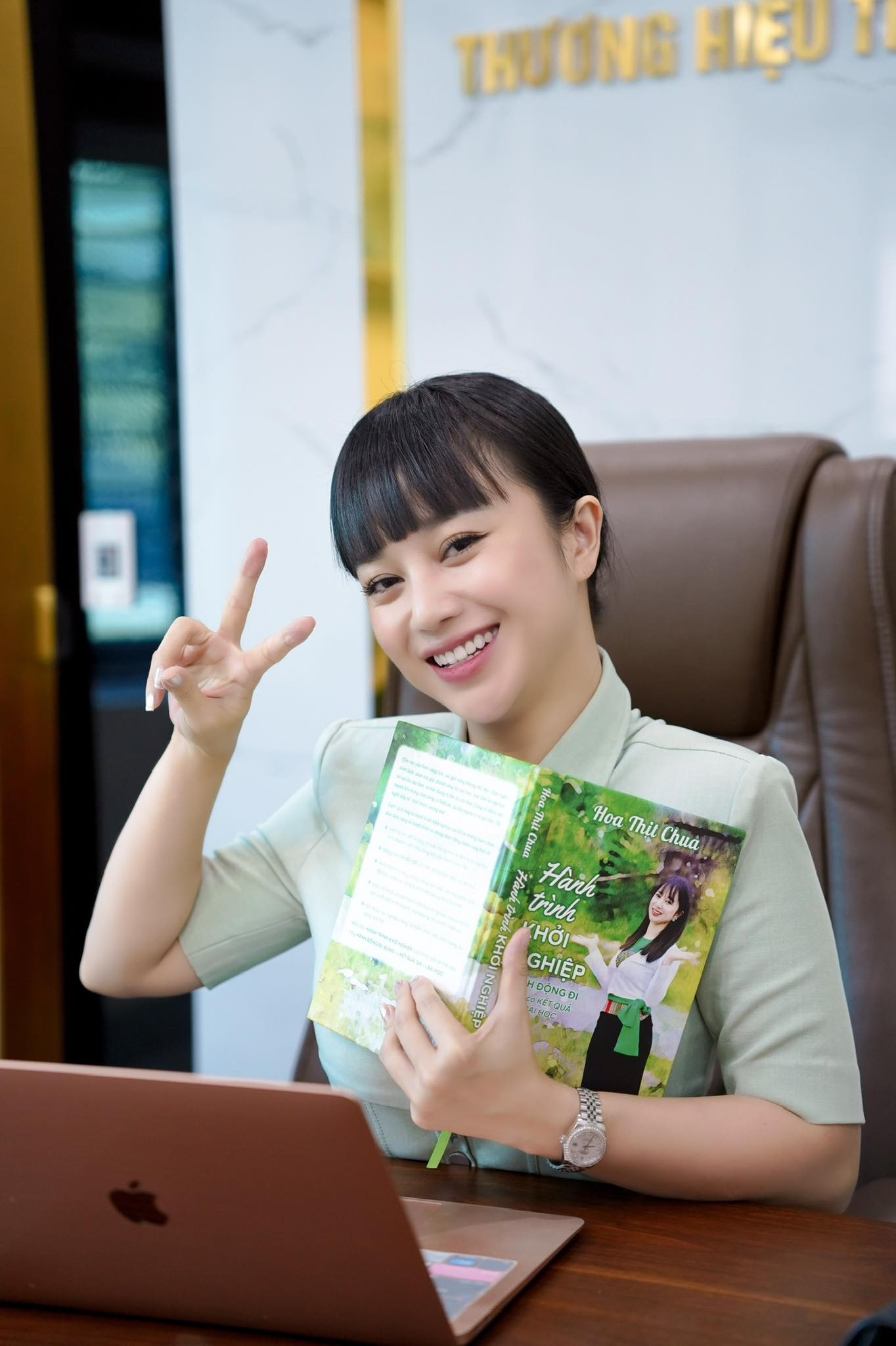 Hành trình khởi nghiệp đầy cảm hứng của nữ CEO người Mường: Bán đặc sản vùng đất Tổ, từng đối mặt với vô vàn thách thức - Ảnh 5.