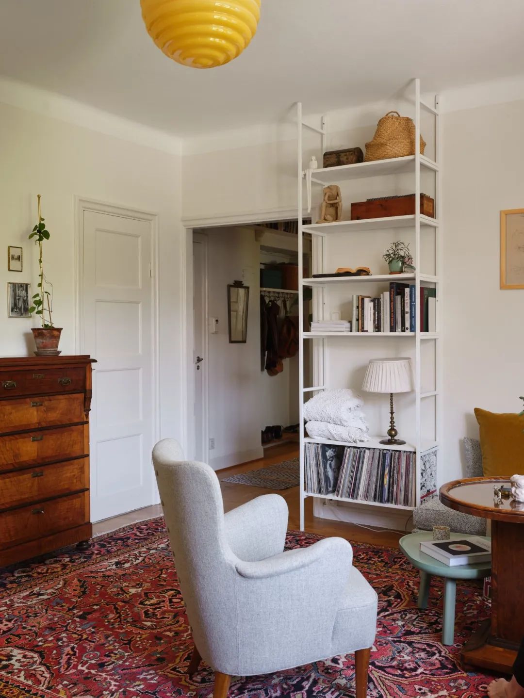 Tận mắt thấy căn hộ 49m2 của bạn thân, tôi mới hiểu bài trí thông minh hợp phong thủy quan trọng thế nào!- Ảnh 7.