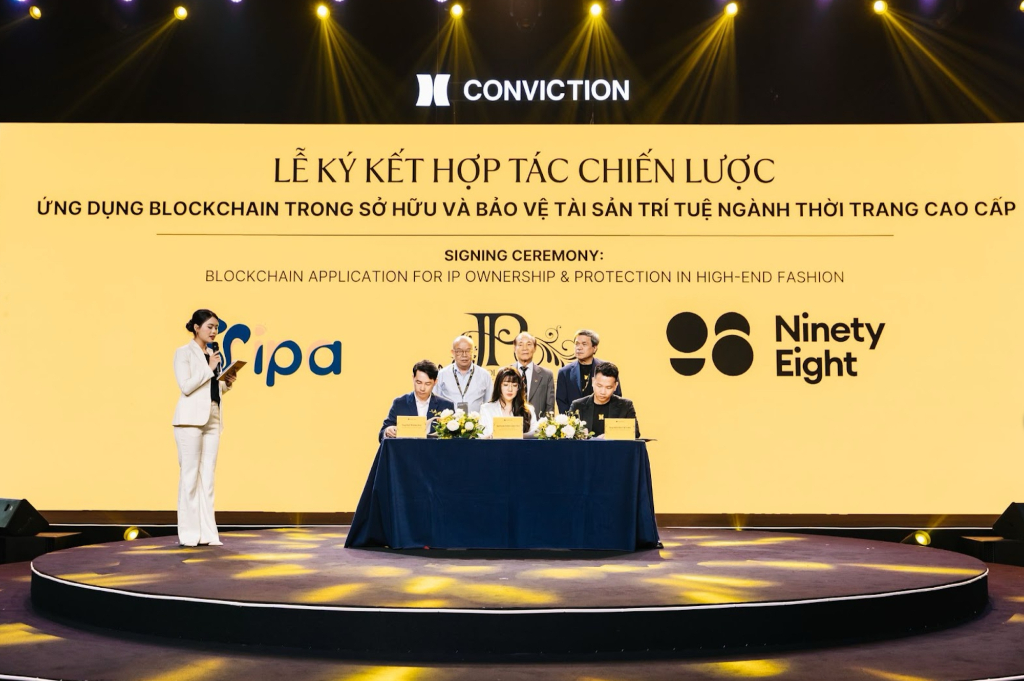 TP.HCM tôn vinh nghệ thuật NFT tại “Thành phố vươn mình”- Ảnh 2.