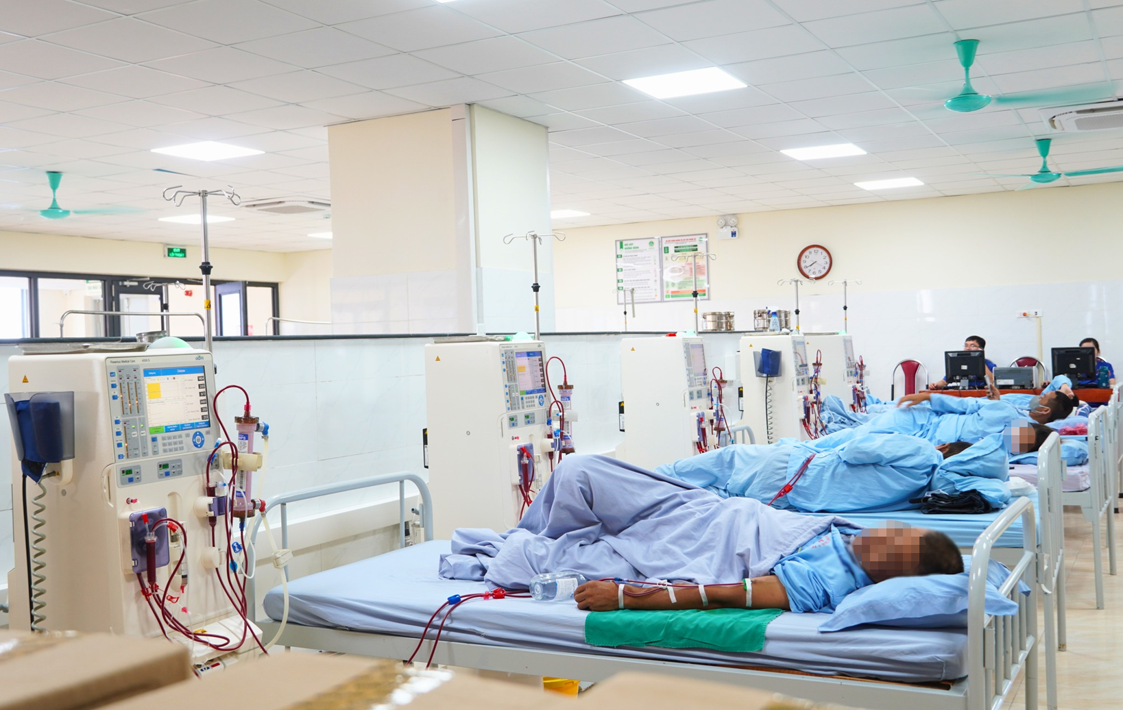 30 tuổi đã suy thận, phải lọc máu 3 lần mỗi tuần- Ảnh 1.