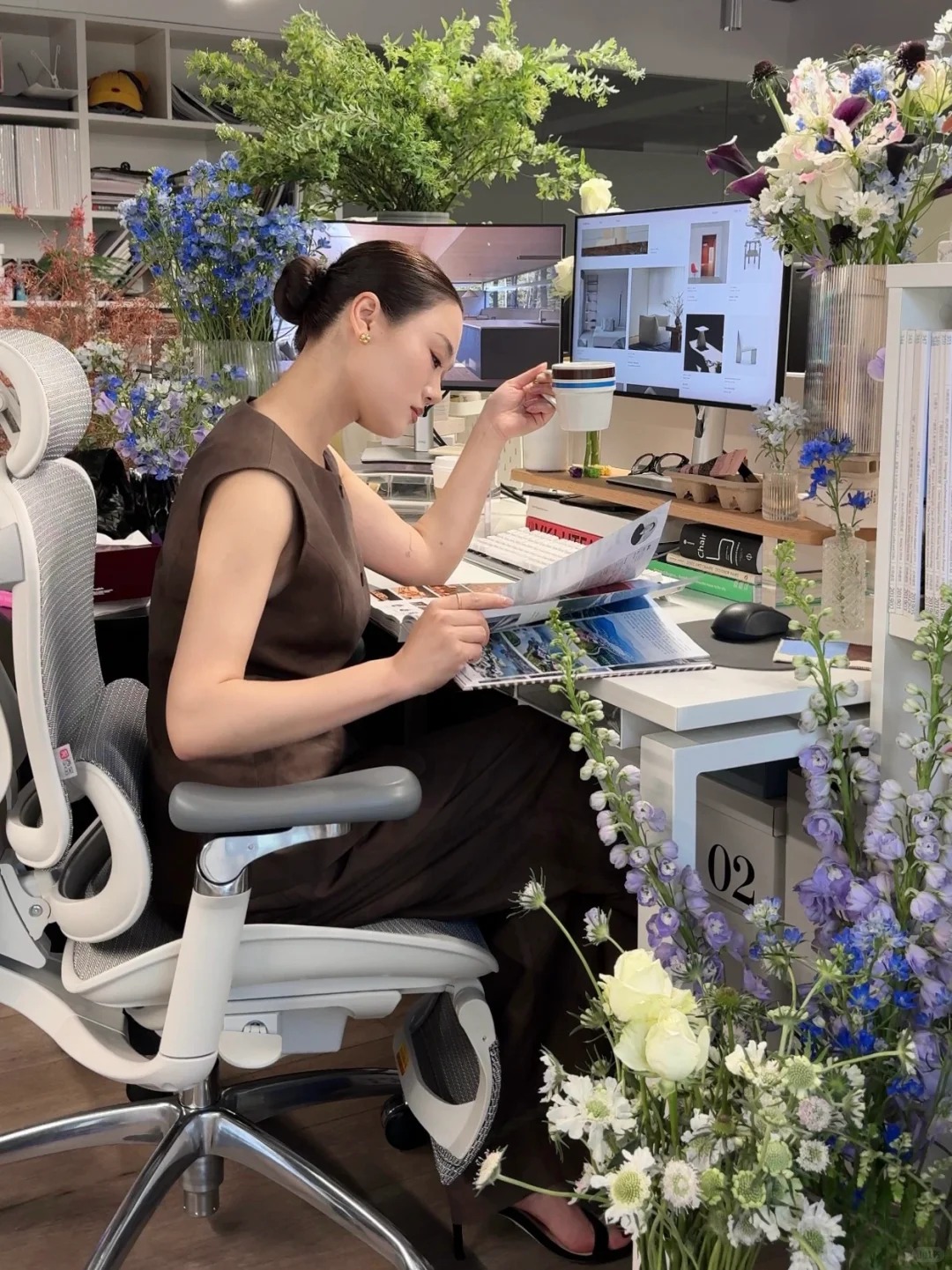 Bí quyết tạo "thế" vững như núi trong cơ quan: 3 yếu tố phong thủy sự nghiệp ai cũng cần - Ảnh 1. Bí quyết tạo "thế" vững như núi trong cơ quan: 3 yếu tố phong thủy sự nghiệp ai cũng cần - Ảnh 1.