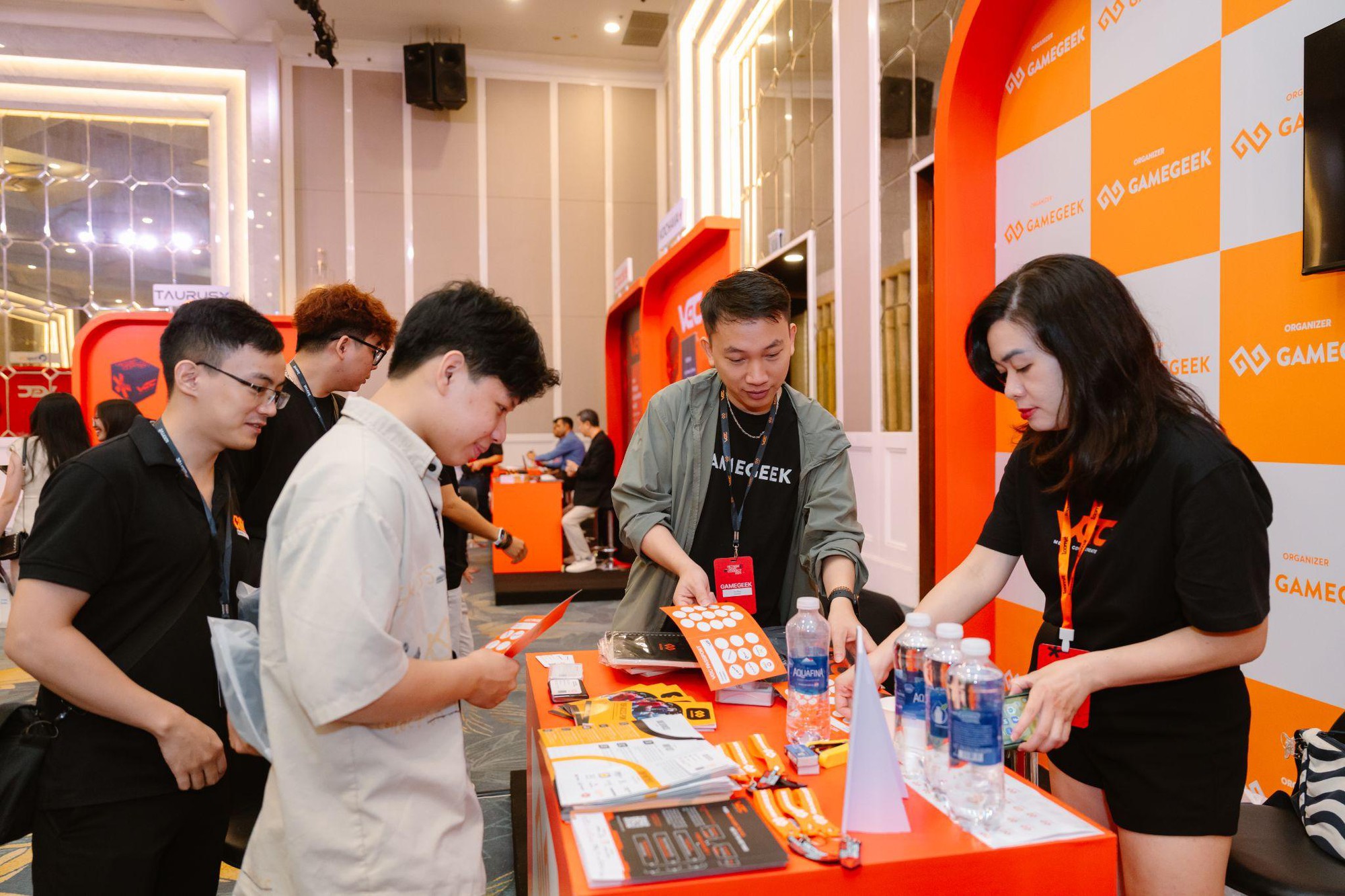 2025 thời điểm vàng để ngành game Việt cất cánh - Ảnh 2. 2025 thời điểm vàng để ngành game Việt cất cánh - Ảnh 2.