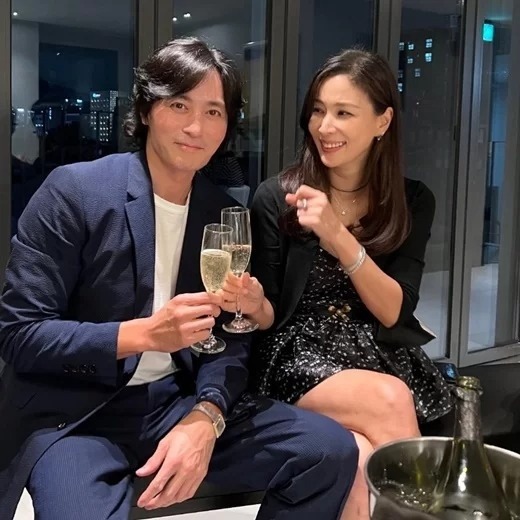 Chấn động showbiz Hàn: Jang Dong Gun và bạn thân bị rò rỉ 700 tin nhắn mua dâm, mở tiệc thác loạn