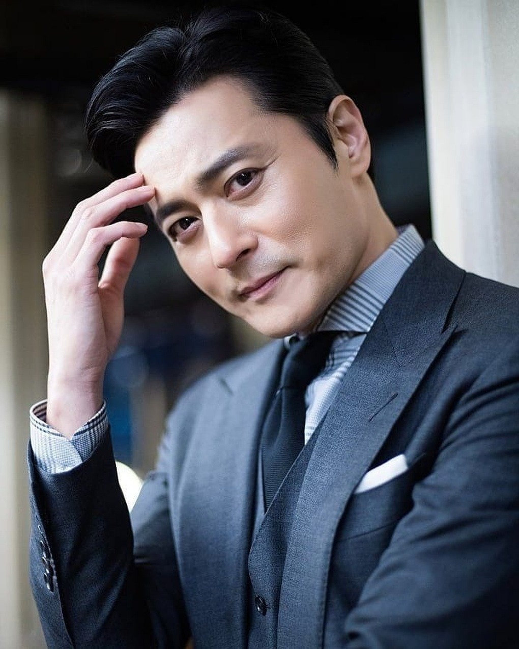 Chấn động showbiz Hàn: Jang Dong Gun và bạn thân bị rò rỉ 700 tin nhắn mua dâm, mở tiệc thác loạn