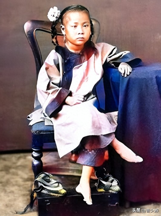 13 bức ảnh hiếm thời nhà Thanh: Đoàn người xếp hàng trong sự kiện Cái Bang nhận đệ tử gây ấn tượng mạnh- Ảnh 13.