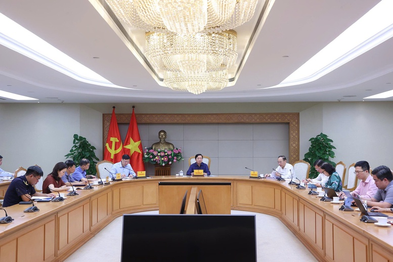 Phó Thủ tướng yêu cầu kiểm tra lò mổ, xem xét xử lý hình sự bán và thả heo bệnh - Ảnh 1. Phó Thủ tướng yêu cầu kiểm tra lò mổ, xem xét xử lý hình sự bán và thả heo bệnh - Ảnh 1.