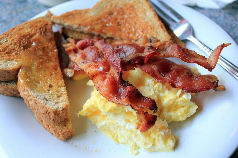 3 món ăn sáng yêu thích của tế bào ung thư, không muốn bị ung thư vây hãm nên ăn ít- Ảnh 2.